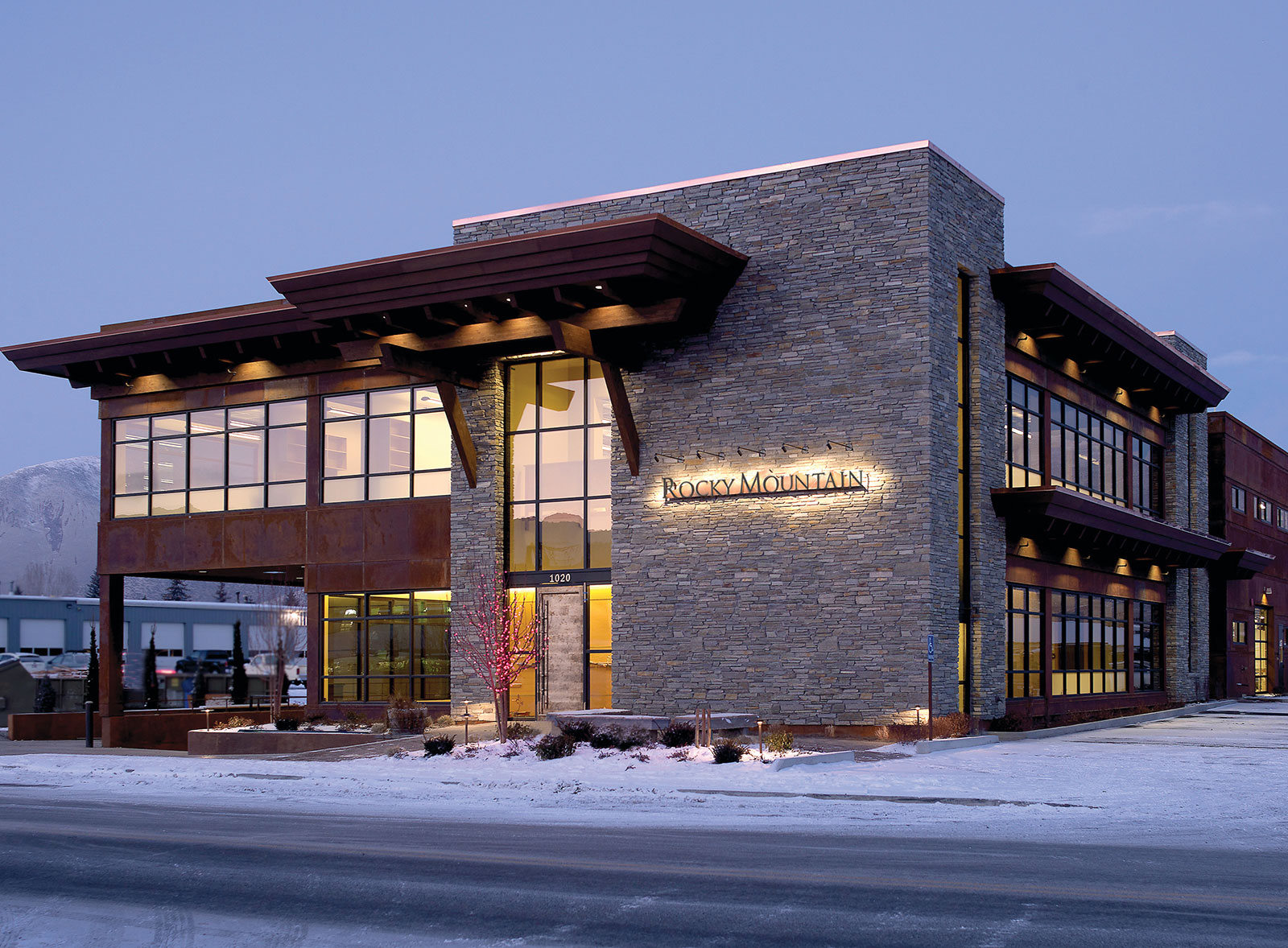 ROCKY MOUNTAIN HARDWARE RLB Architectura