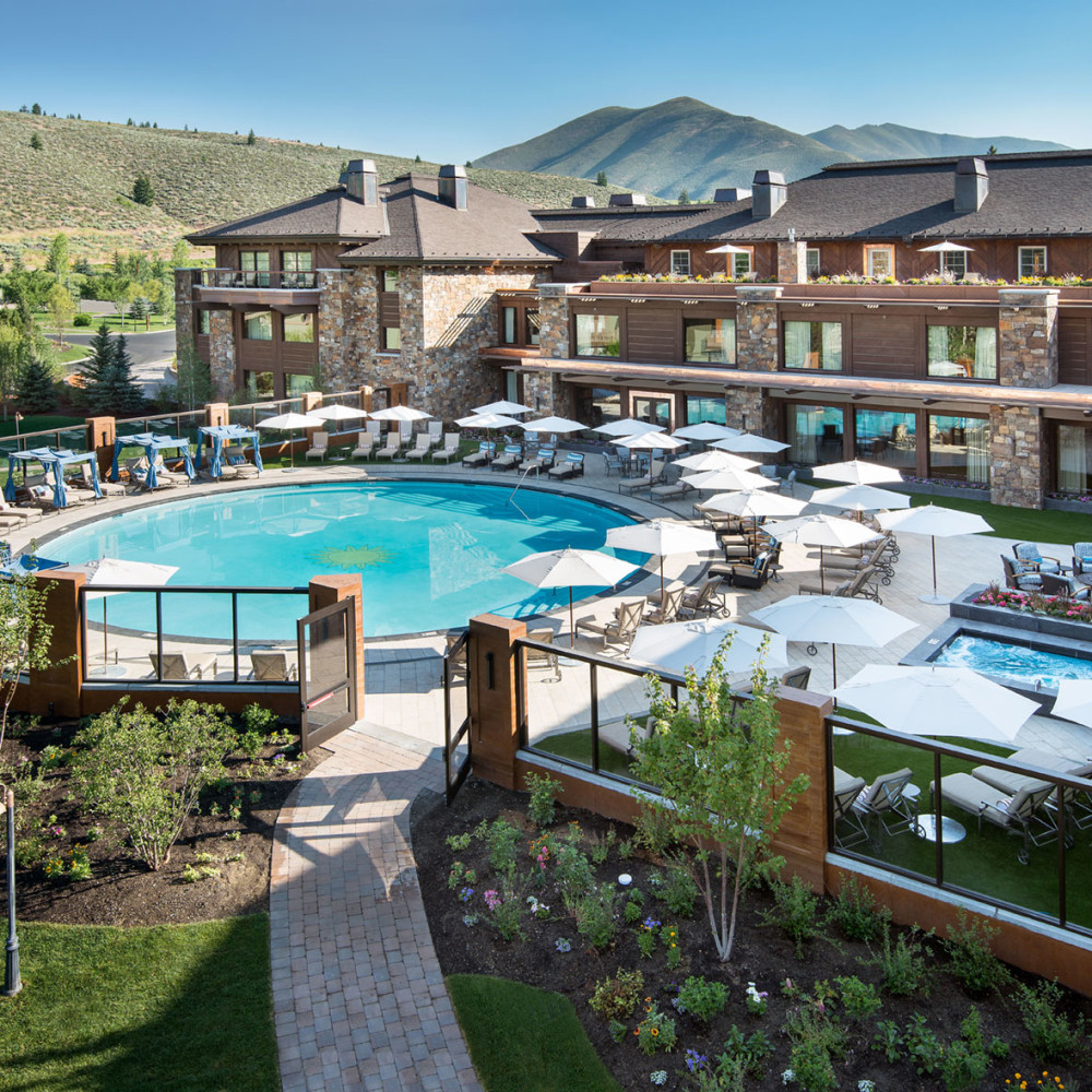 building and renovation | Sun Valley Lodge