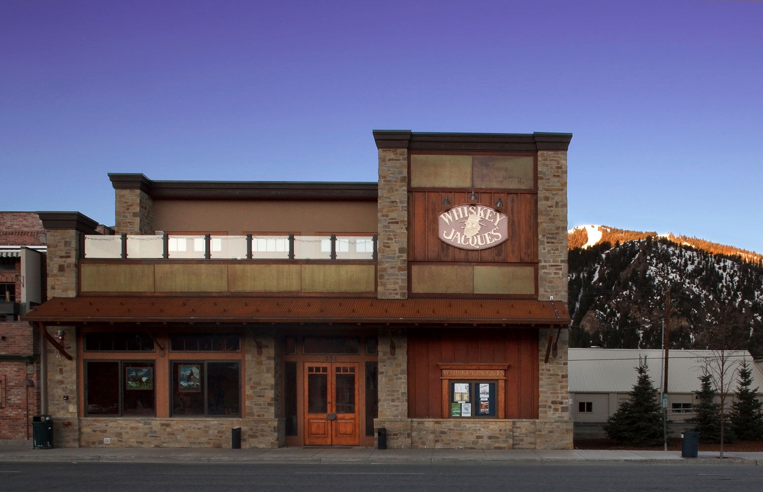 WHISKEY JACQUES BAR GRILL RLB Architectura Ruscitto Latham Blanton